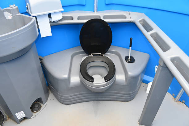 Best Affordable portable toilet rental  in Randolph, WI